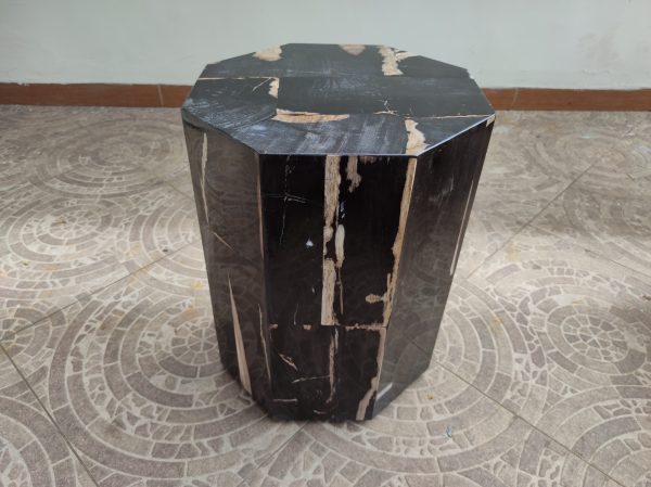 Octagon Stool Petrified Wood Material Black Unique Pattern Natural Glossy Resin Finishing 7